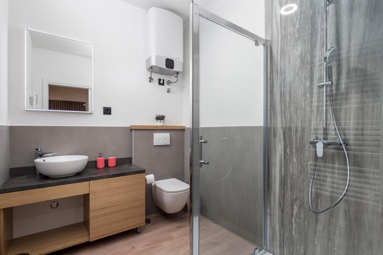Deluxe Apartments & Rooms "In The Center" Ριέκα Εξωτερικό φωτογραφία
