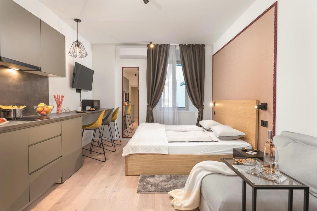 Deluxe Apartments & Rooms "In The Center" Ριέκα Εξωτερικό φωτογραφία